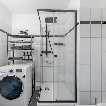 Aurion - Design In Apartment