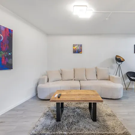 Aurion - Design In Apartment